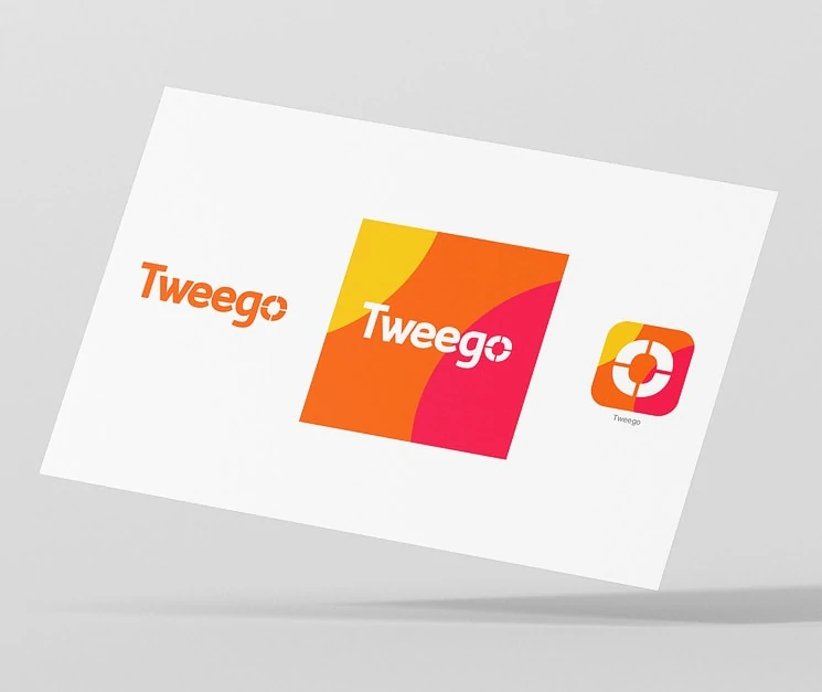 Presentation av logotypen Tweego i tre varianter: ordbild, kvadratisk logotyp och appikon